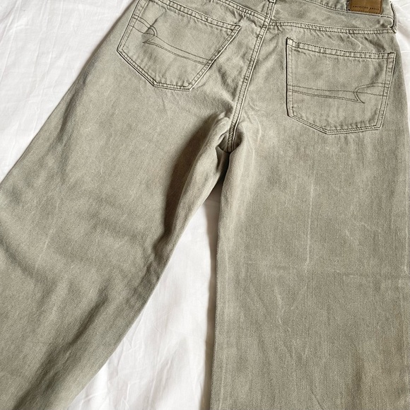 American Eagle Cropped Straight Leg Jeans - Picture 10 of 11